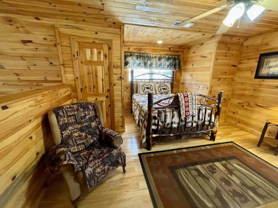 2 Bed Cabin Hot Tub Close To Helen #16 Eksteriør bilde